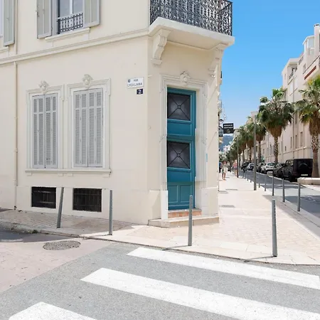 The Sun Yourhosthelper *